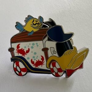 Disney Food Truck Pin - Donald Duck